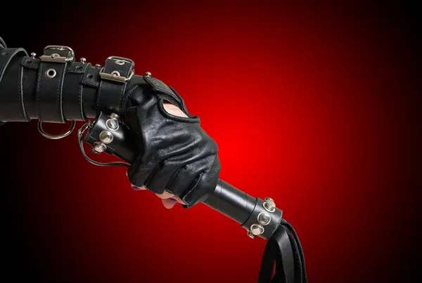 deri eldiven kirpik ile yumruk