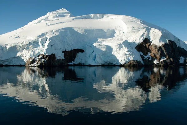 Antarctic Mountains Landscape Port Lacroix Antartica — Stok fotoğraf