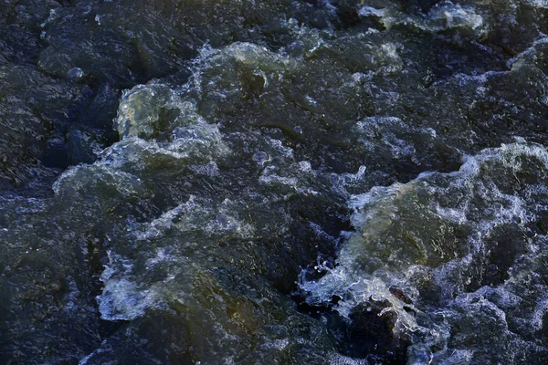 Полный Каркас Движения Речной Воды Рябью Пеной — стоковое фото