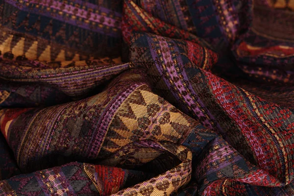 Смятый текстильный фон — стоковое фото