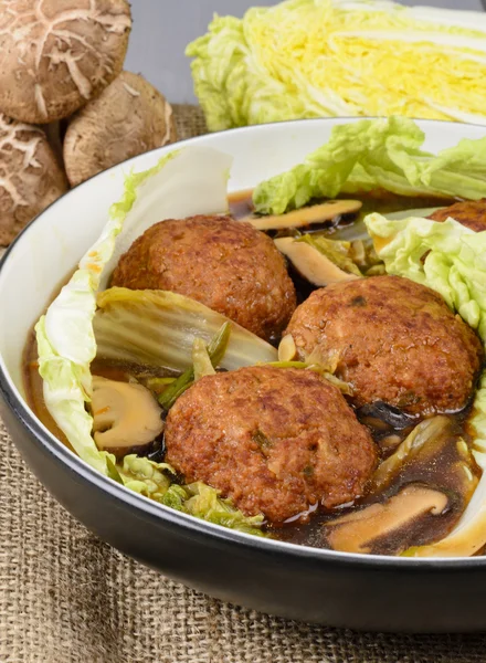 Polpette testa di leone — Foto Stock