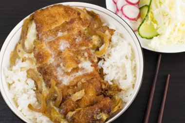 Katsudon