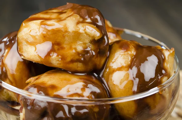 Profiteroli — Foto Stock