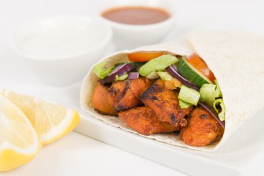 tavuk tikka şal