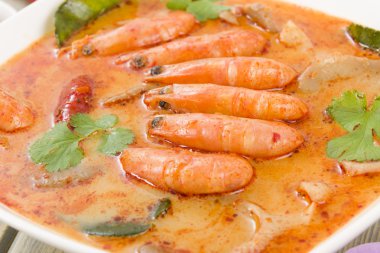 Tom Yum Nam Khon