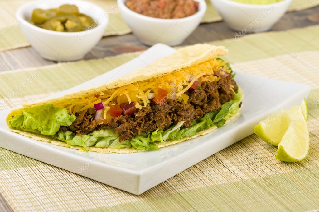 Tacos de carne deshebrada — Fotos de Stock © paulbrighton 22593691