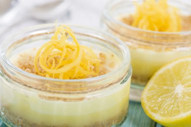Limonlu cheesecake
