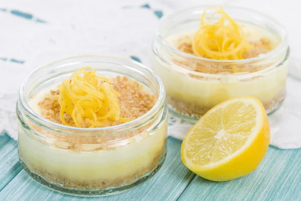 Limonlu cheesecake — Stok fotoğraf