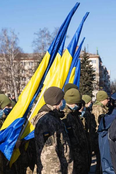 Poltava, Ucrania - 20 Feb 2022 Nebesna Sotnia Monumento y ceremonia de réquiem de Maidan y Revolución de la Dignidad —  Fotos de Stock