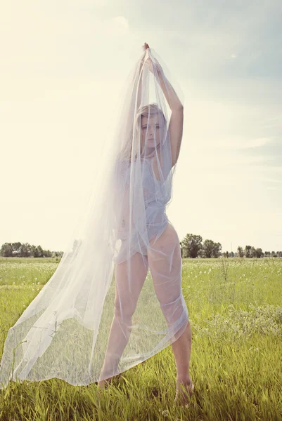 Young blond woman — Stock Photo, Image