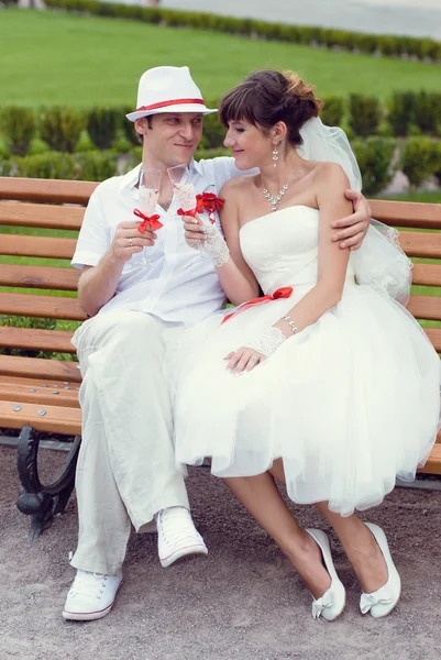 In liefde paar verloofde en verloofde — Stockfoto