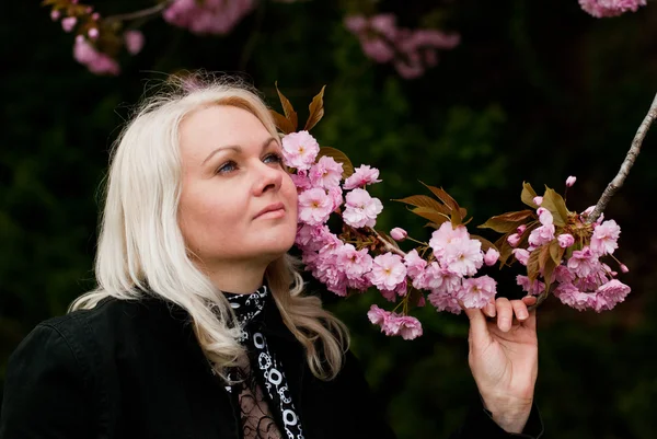 Autumn woman — Stock Photo, Image