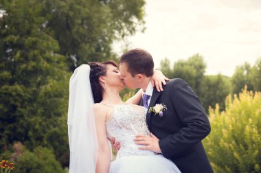 kaldırımı yeni-evliler