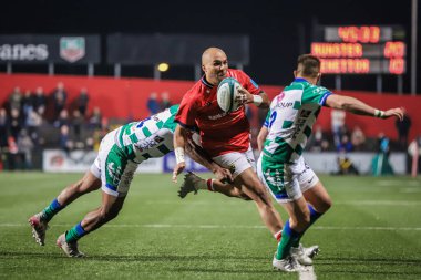 25 Mart 2022, Cork, İrlanda - Simon Zebo, Birleşik Rugby Şampiyonası maçında Munster (51) ve Benetton (22))