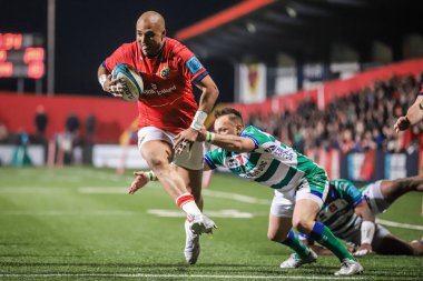 25 Mart 2022, Cork, İrlanda - Simon Zebo, Birleşik Rugby Şampiyonası maçında Munster (51) ve Benetton (22))