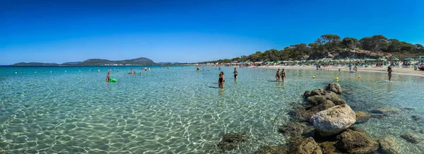 July 26Th 2022 Alghero Italy Spiaggia Maria Pia Crystal Clear — Zdjęcie stockowe