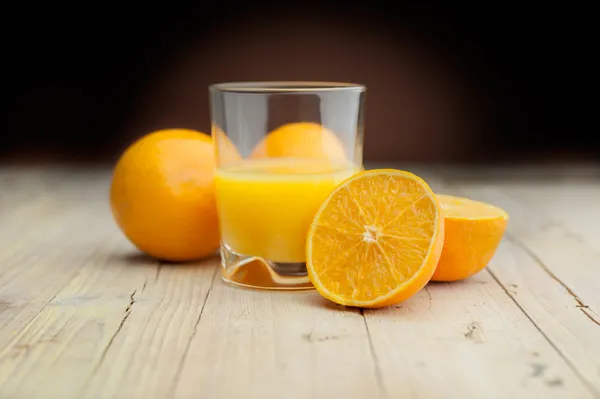 Corte de naranjas —  Fotos de Stock