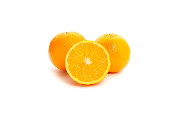 Апельсини вирізати — стокове фото