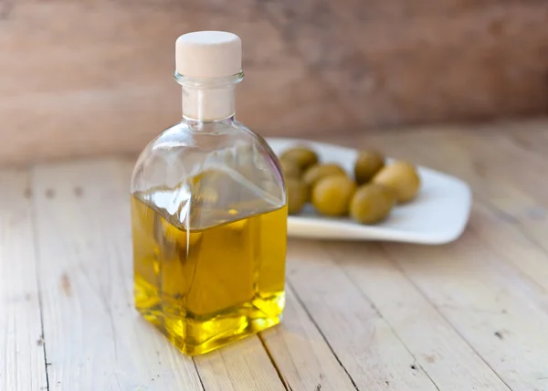 Oil bottle — Stock Photo, Image