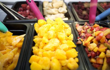 meyve soslar için gurme dondurma standı