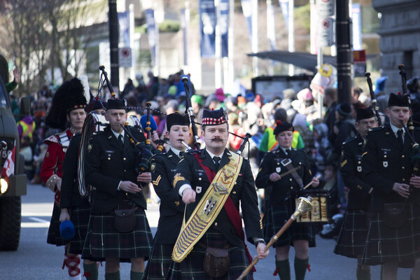 pipe band at st. patricks's day parade