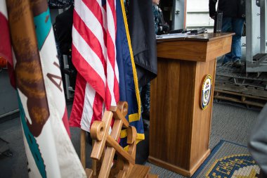 podyum ve bayrakları Hoşgeldiniz