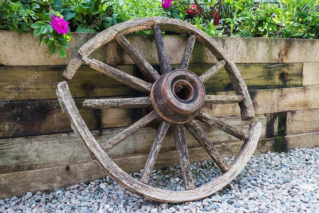 depositphotos_25599797-stock-photo-broke