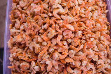 Çin mahallesindeki kurutulmuş karides