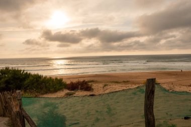 Akşam atmosferi Kum istihkamlı Atalantik