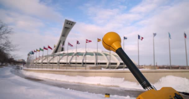 カナダ モントリオール Circa 2020年9月 Narda Srm 3006選択放射線計を用いたビッグOスタジアムでの電磁界測定 — ストック動画