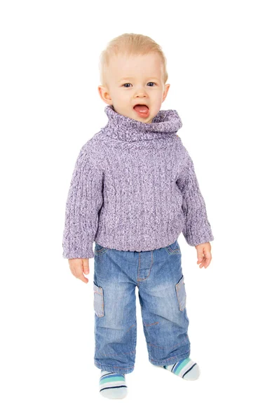 Bellissimo bambino vestito con vestiti caldi — Foto Stock