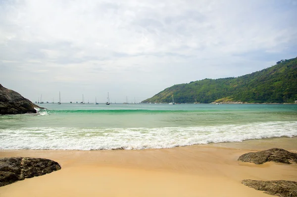 Beach and the sea on the horizon — Stock Photo, Image