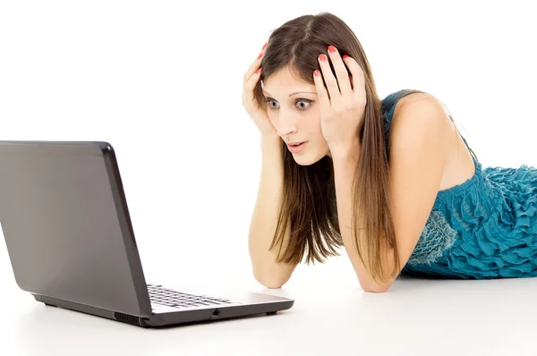 Young girl student working at a laptop — Stock Photo, Image