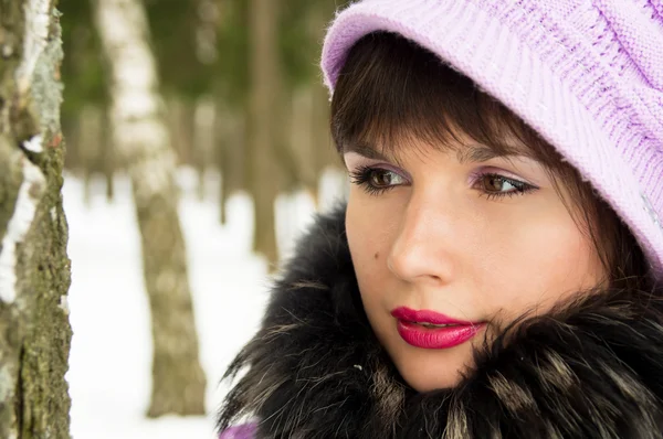 A beautiful girl on the nature — Stock Photo, Image