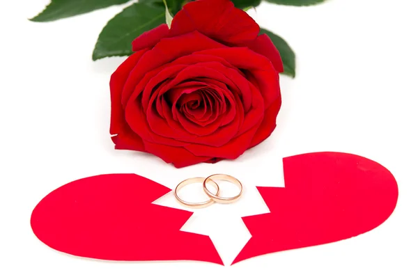 Rose ring and the two halves of the heart — Stock Photo, Image