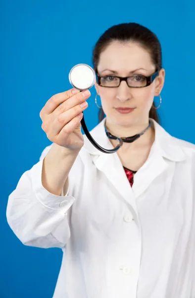 Ein Arzt mit Stethoskop — Stockfoto