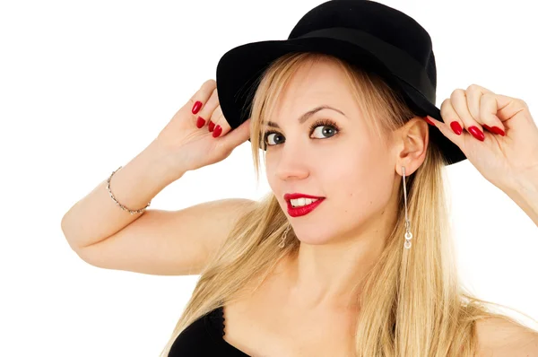 Krásná dívka v černých šatech s kloboukem — Stock fotografie