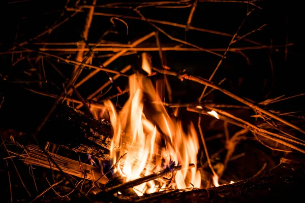 Φωτιά Και Φλόγες Φλόγες Και Σπινθήρες Κοντά Μοτίβα Φωτιάς Φλόγες — Φωτογραφία Αρχείου