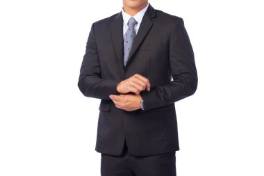 Beyaz arka planda şık bir takım giyen bir iş adamı. Stüdyoda iyi giyimli son sınıf öğrencisi. Düşünceli düşünmeyi, dikkatlice düşünmeyi, yumuşak odaklanmayı önemser.