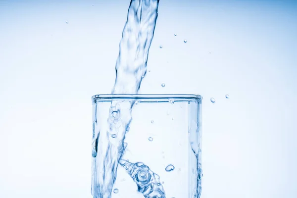 Cubo Gelo Caiu Copo Água Água Salpicada Vidro Transparente Conceito — Fotografia de Stock