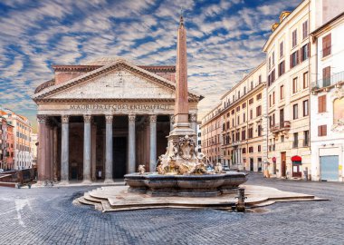 Rotonda Meydanı, Roma, İtalya 'daki Pantheon ve Çeşme manzarası.