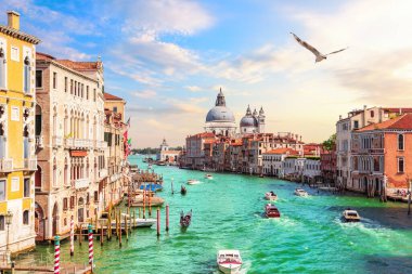 Venedik Büyük Kanalı, Santa Maria della Salute yakınlarındaki göl manzarası, İtalya