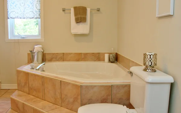 Modern bathroom with roman tub — Stock Photo, Image