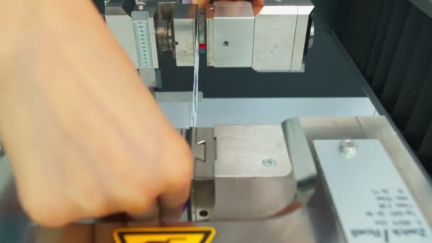 Polymer Thread Sample Tape Plastic Sack Bags Installed Strength Test — Αρχείο Βίντεο