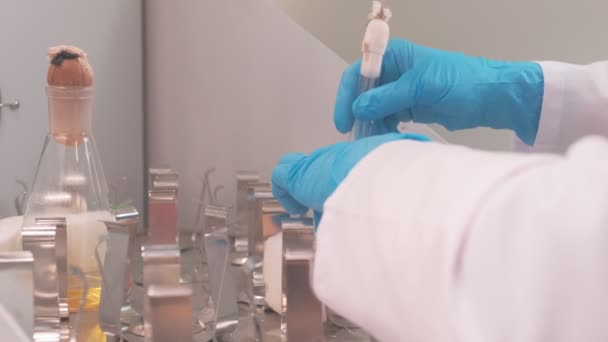 Work Samples Substances Carried Out Laboratory Slow Motion — Video Stock