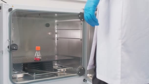Vaccine Samples Put Shaker Lab Slow Motion — Vídeos de Stock