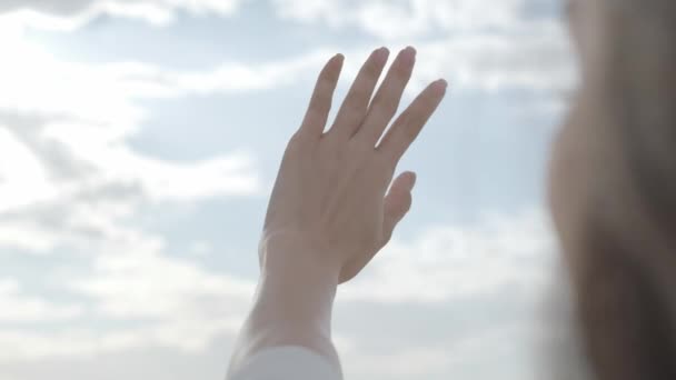 Rays Sun Hands Girl Fluttering White Dress Standing Sand Slow — Stockvideo