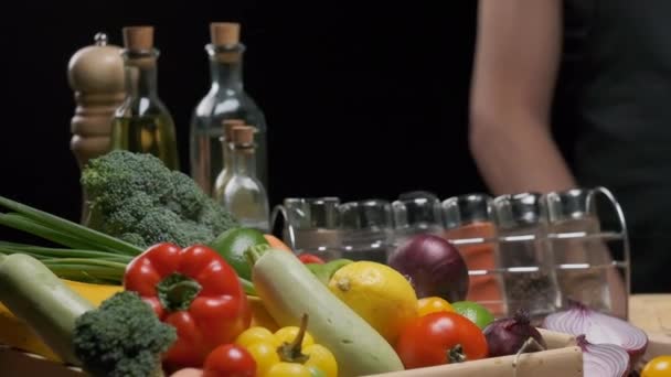 Fresh Vegetables Greens Bottles Olive Oil Vinegar Some Spice Jars — Stockvideo