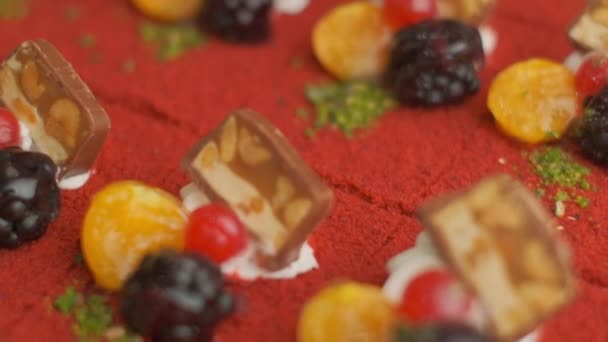 Slow Motion Close Shooting Sweet Berry Fruit Brand Desserts — Stok video