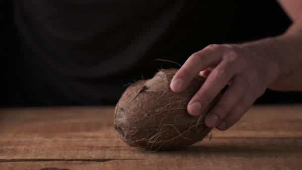 Man Hands Take Coconut Table Slow Motion — Αρχείο Βίντεο